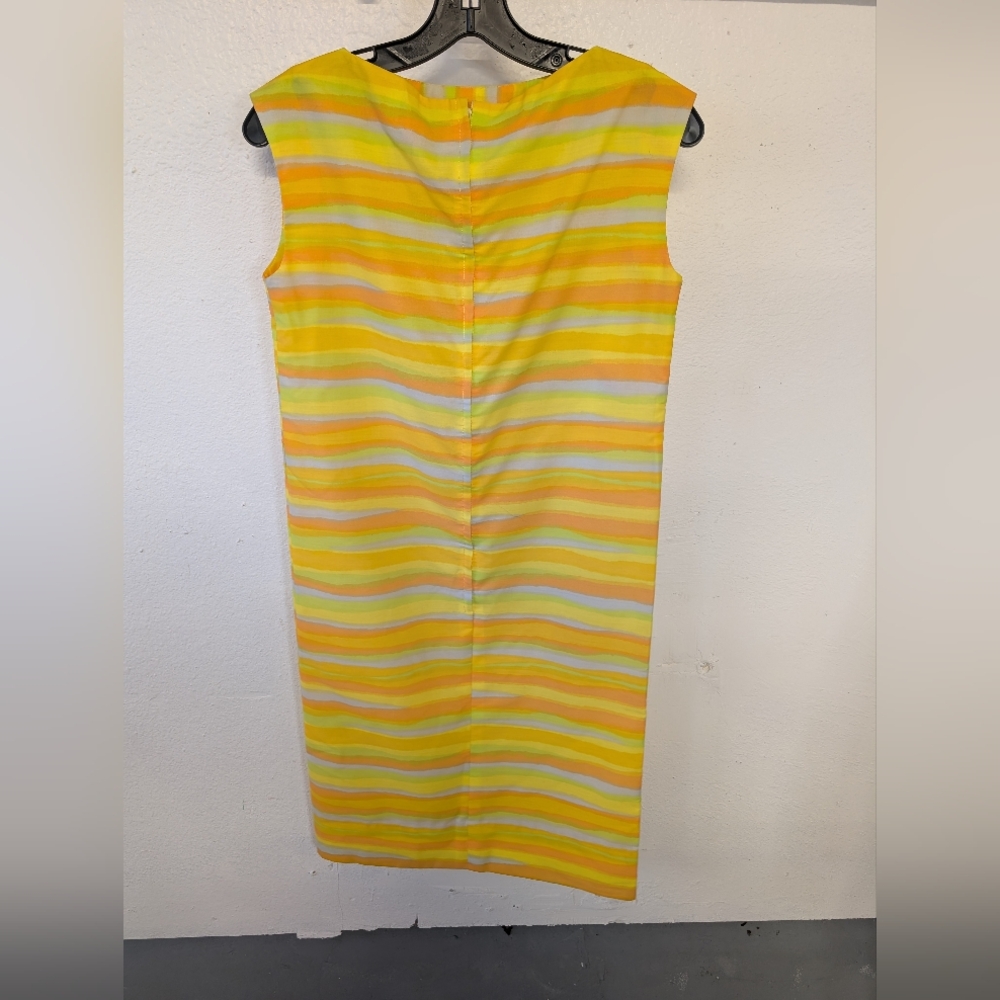 Vintage Dress Shift Style Yellow and Orange Dress Sleeves Zipper Back - Picture 2 of 2